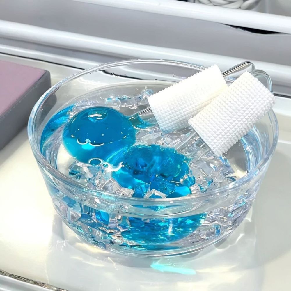 Ice Globes For Facial Massage  - Face Ice Roller Puffiness 评论和价格